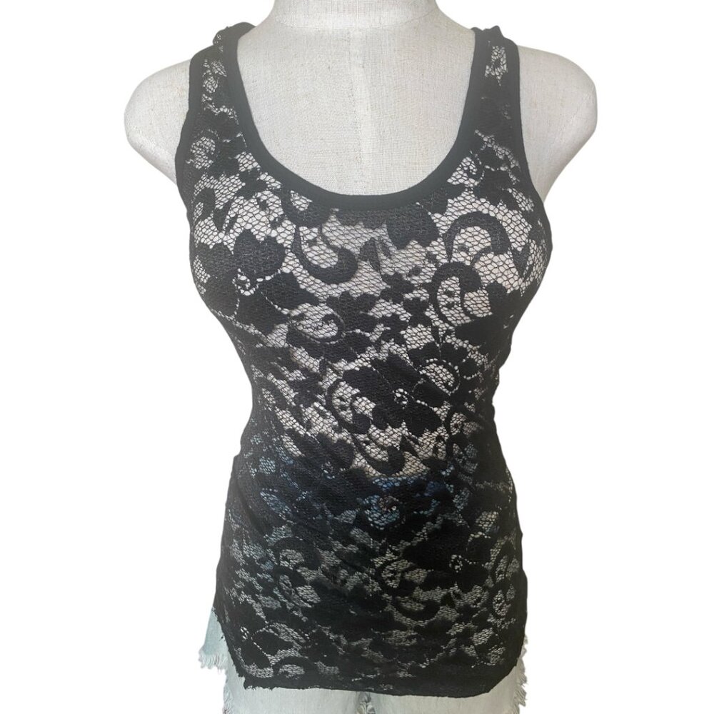 Two Pack Vintage Longer Lace T-Back Tanks In Black & White